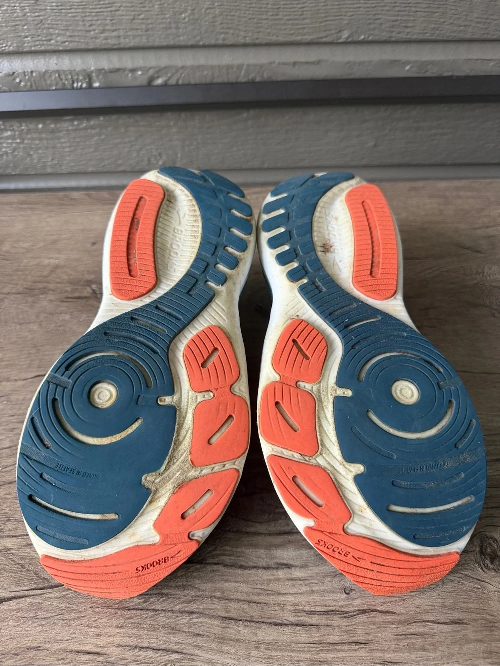 Brooks Glycerin GTS Men's sneakers Neutral Running Shoes 9.5